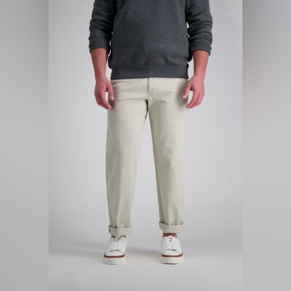 Haggar Men’s Life Khaki Comfort Straight Leg Pants in Light Tan Size 34 - Picture 3 of 14